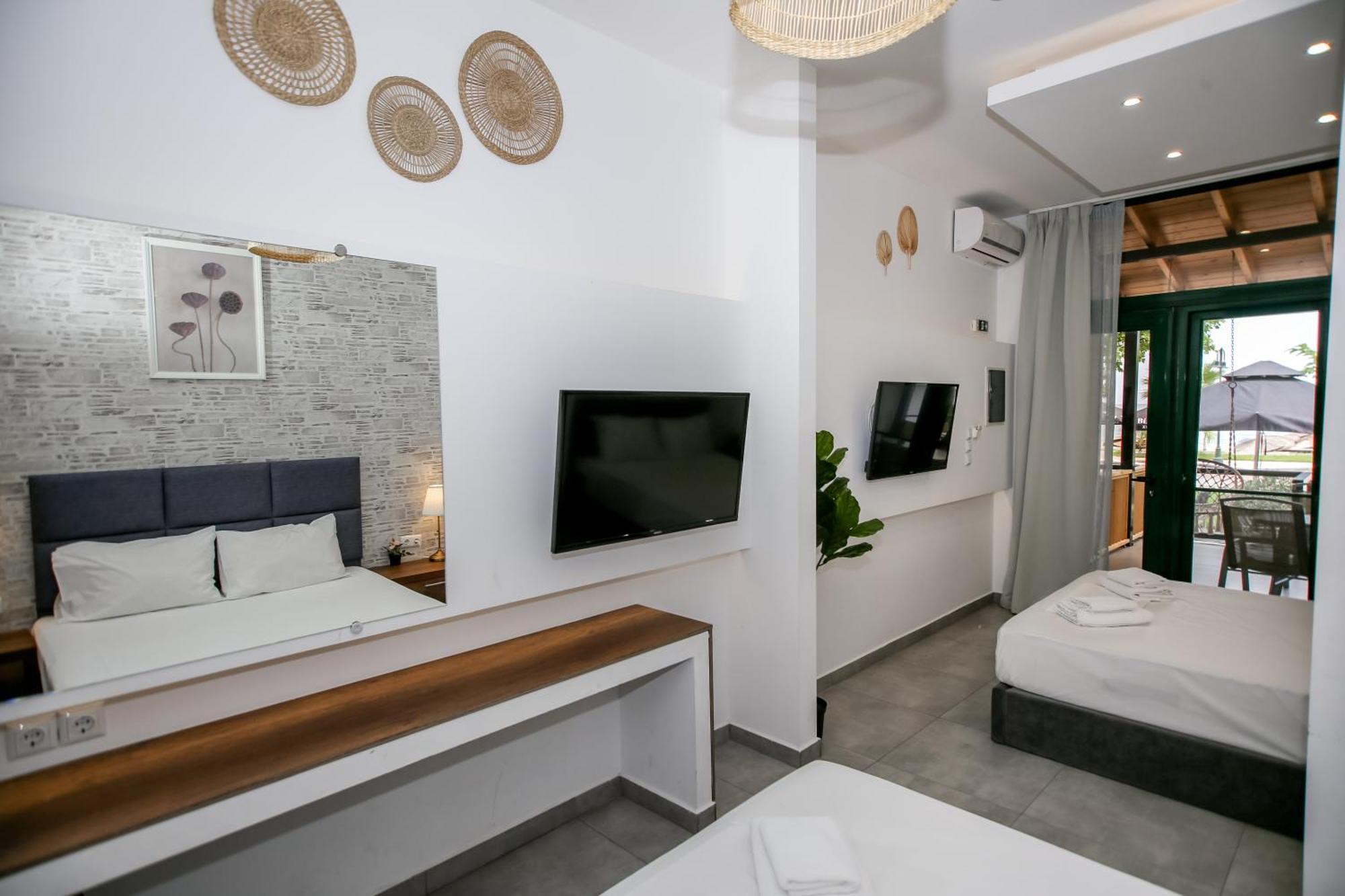 Sophia Seaview Suites & Restaurant เนอาวรัสนา ภายนอก รูปภาพ